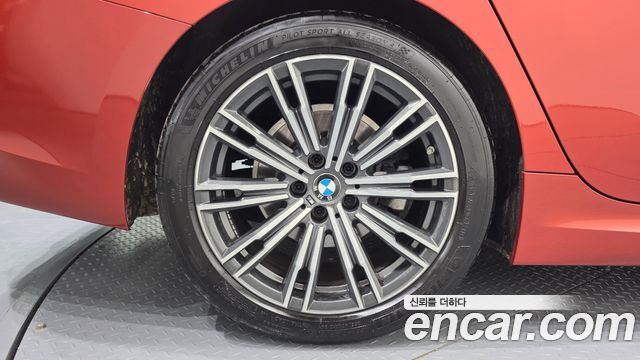 BMW 3-Series G20 320i M Sport - фото 4