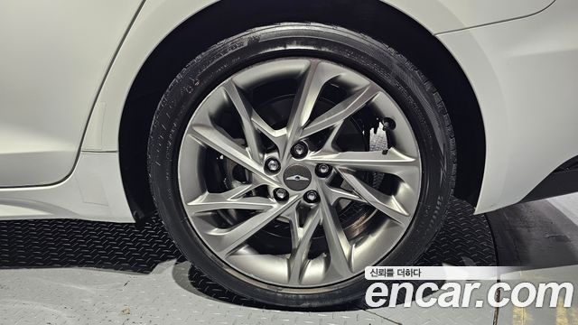 Genesis G70 Новый Gasoline 2.0T 2WD - фото 4