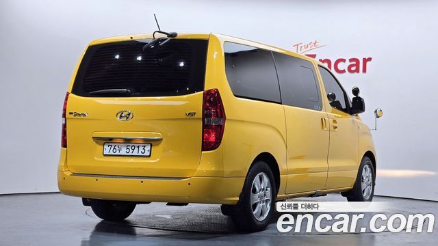 Hyundai Starex Новый Wagon 12-Seater Smart - фото 1