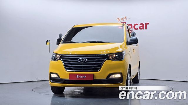 Hyundai Starex Новый Wagon 12-Seater Smart - фото 2