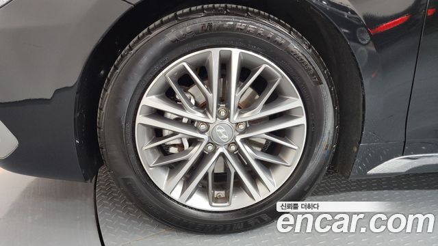 Hyundai Grandeur IG 3.0 LPi Modern (Rental Car) - фото 4