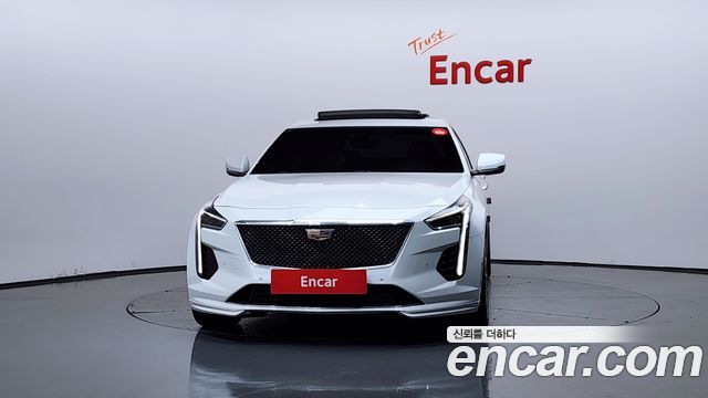 Cadillac CT6 3.6 Sport AWD - фото 2