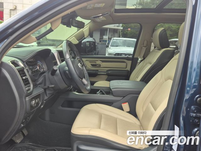 Dodge Ram Pick Up 5.7 - фото 2