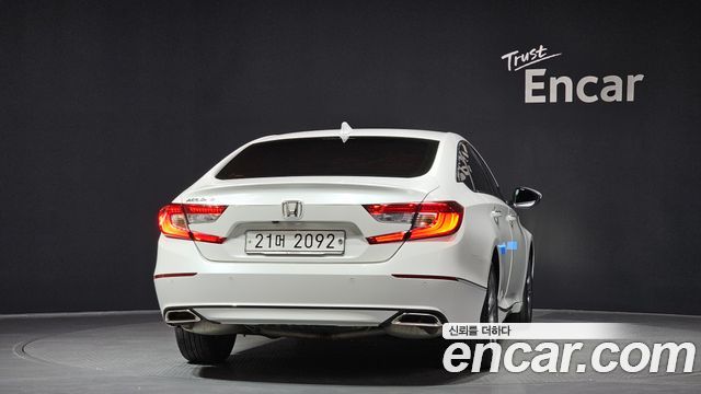 Honda Accord 10-го поколения 1.5 Turbo - фото 3