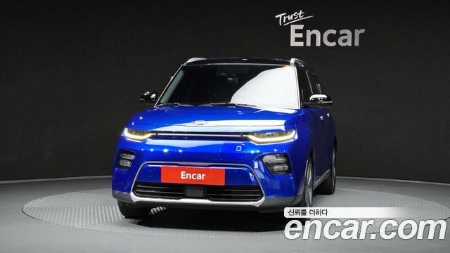 Kia Soul EV Noblesse - фото 2