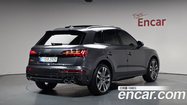 Audi SQ5 FY 3.0 TFSI Quattro - фото 0