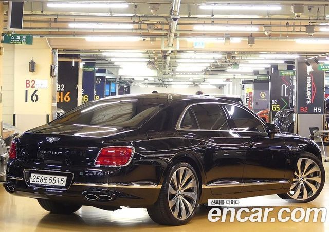 Bentley Flying Spur 3-го поколения 4.0 - фото 2