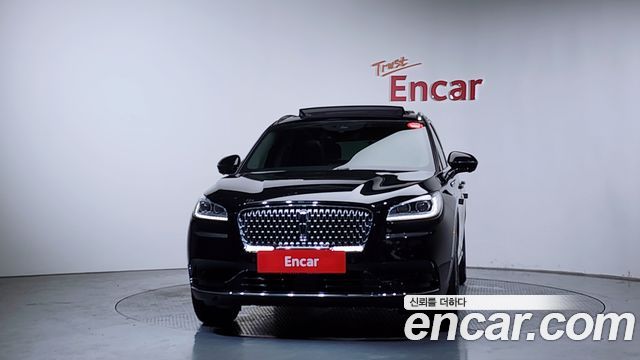 Lincoln Corsair 2.0 Reserve AWD - фото 2