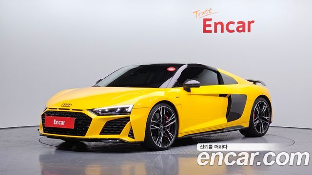 Audi R8 5.2 V10 Performance Coupe - фото 0