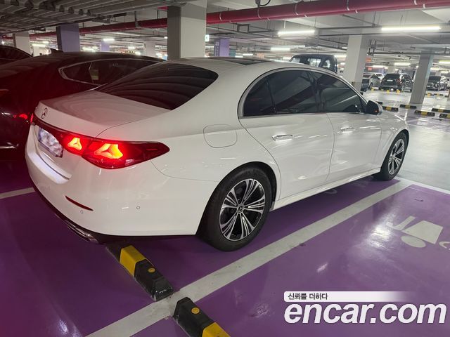 Mercedes-Benz E-Class W214 E200 Avantgarde - фото 1