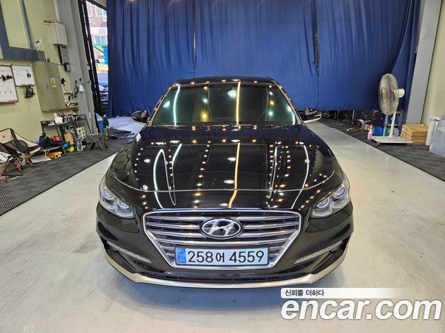 Hyundai Grandeur IG 3.0 Exclusive - фото 0