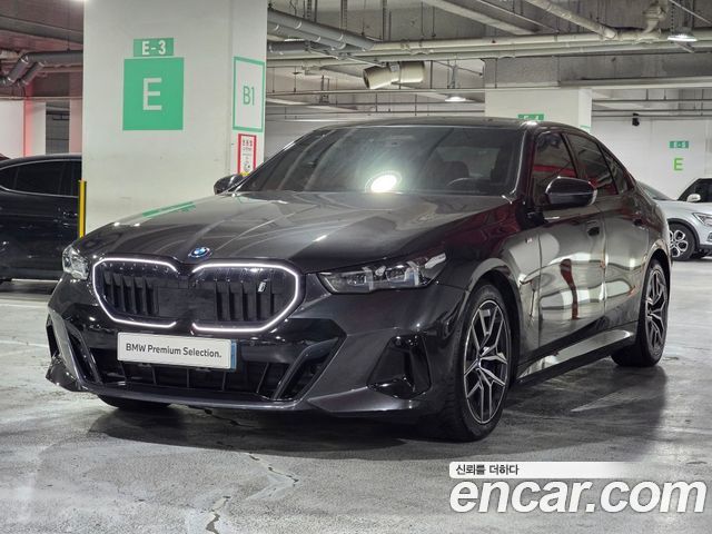 BMW i5 G60 eDrive 40 M Sport - фото 0
