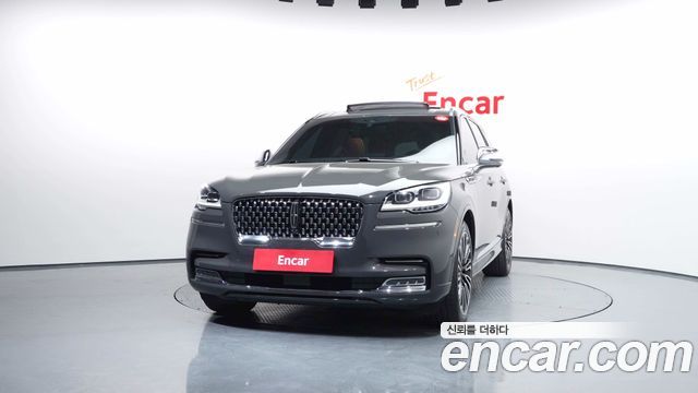 Lincoln Aviator 2-го поколения 3.0 Black Label AWD - фото 2