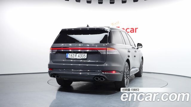 Lincoln Aviator 2-го поколения 3.0 Black Label AWD - фото 3