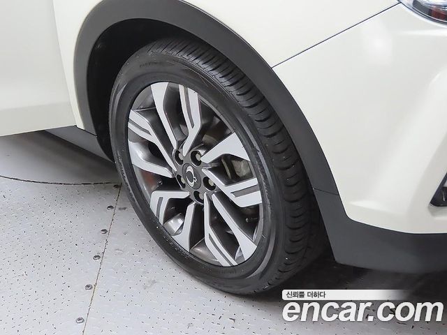 SsangYong Tivoli Gear Plus 2WD - фото 4
