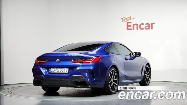 BMW 8-Series G15 M850i xDrive First Edition Coupe - фото 1
