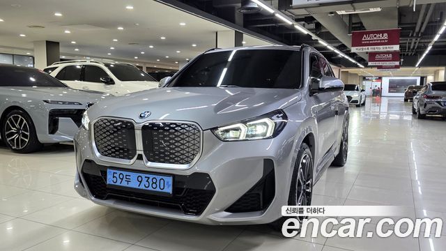 BMW iX1 U11 xDrive 30 M Sport - фото 1