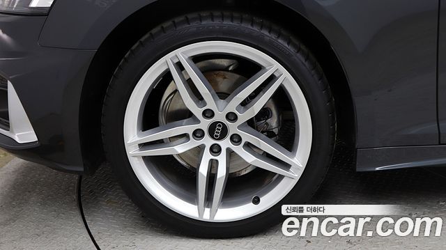 Audi A5 F5 40 TFSI Quattro Sportback - фото 4