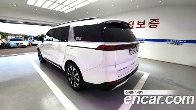 Kia Carnival 4-го поколения 9-Seater Noblesse - фото 4
