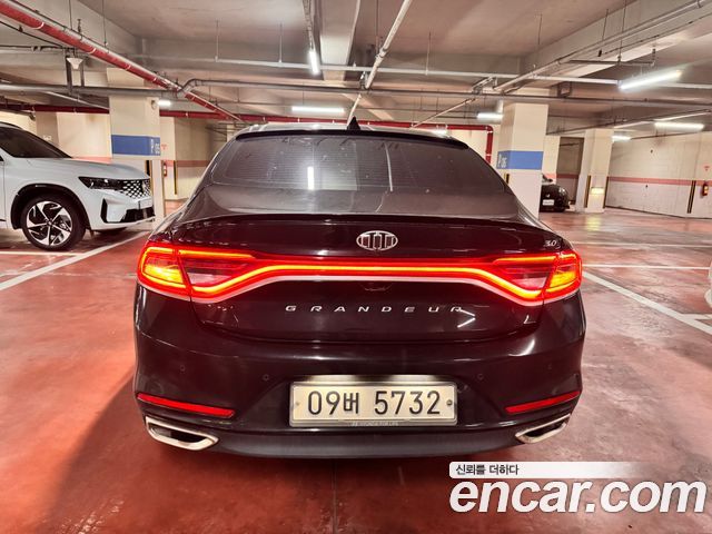 Hyundai Grandeur IG 3.0 Exclusive Special - фото 4