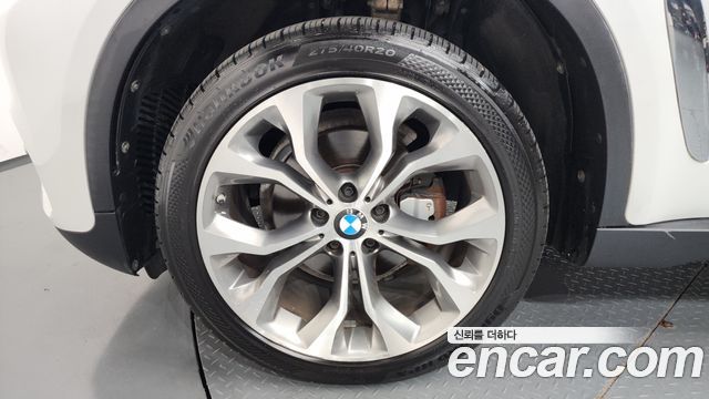 BMW X6 F16 xDrive 30d - фото 3