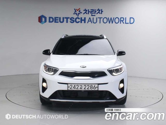 Kia Stonic 1.4 Prestige - фото 2