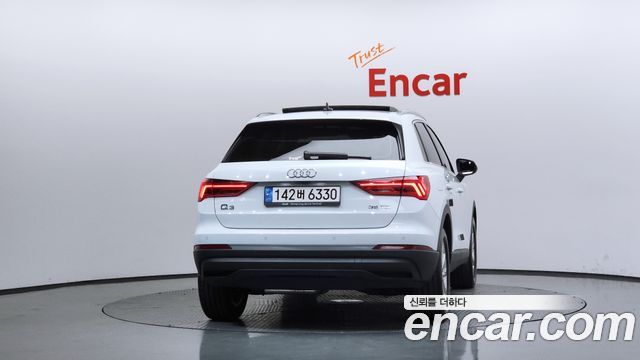 Audi Q3 F3 35 TDI - фото 3