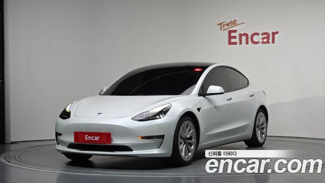 Tesla Model 3 Standard Range Plue RWD - фото 0