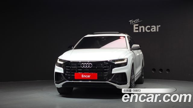 Audi Q8 55 TFSI Quattro Premium - фото 2