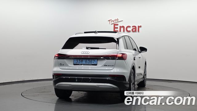 Audi Q4 e-tron F4 45 Premium - фото 2