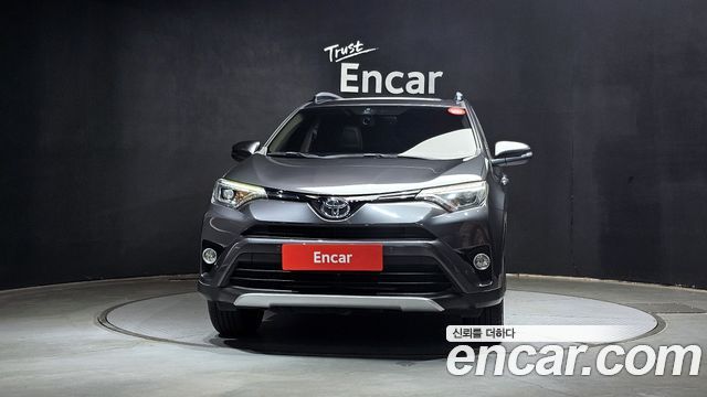 Toyota RAV4 2.5 2WD 4th - фото 2