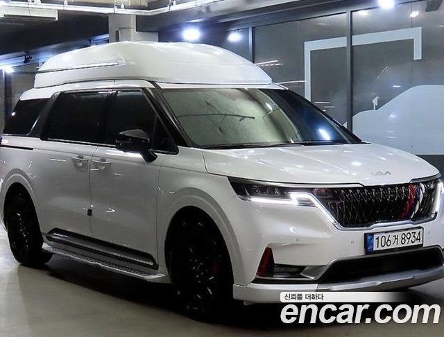 Kia Carnival 4-го поколения Gasoline 9-Seater Hi-Limousine Signature - фото 0