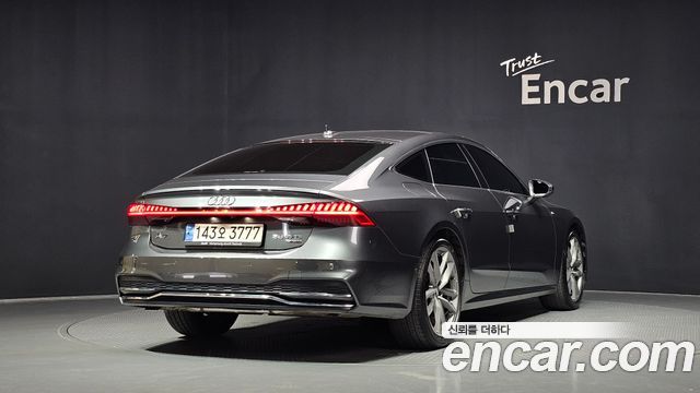 Audi A7 55 TFSI Quattro Premium - фото 1