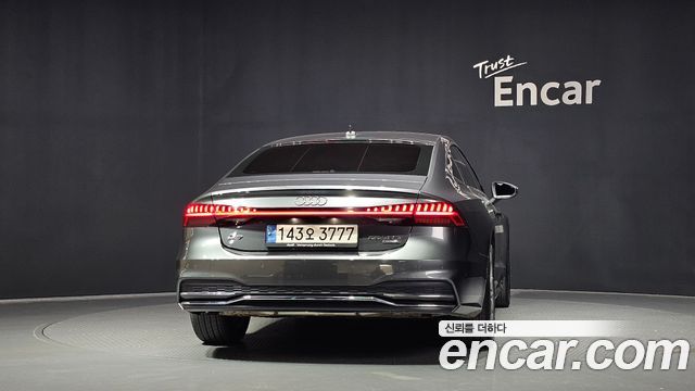 Audi A7 55 TFSI Quattro Premium - фото 3