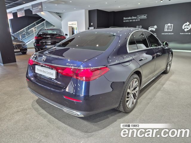 Mercedes-Benz E-Class W214 E220d 4MATIC Exclusive - фото 1