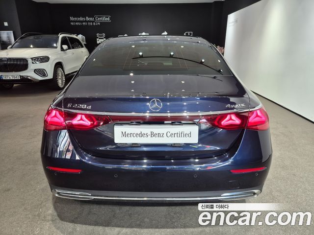 Mercedes-Benz E-Class W214 E220d 4MATIC Exclusive - фото 3