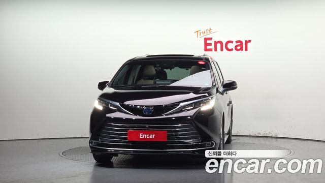 Toyota Sienna 4-го поколения 2.5 Hybrid AWD - фото 2