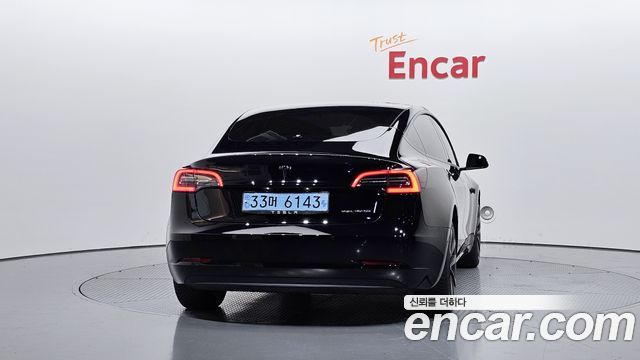Tesla Model 3 Long Range AWD - фото 3