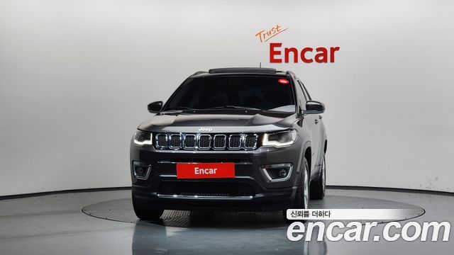 Jeep Compass 2-го поколения 2.4 Limitied AWD - фото 2