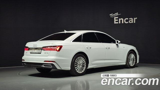 Audi A6 C8 40 TDI Premium - фото 1