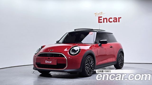 Mini Cooper 4-го поколения Favoured - фото 0