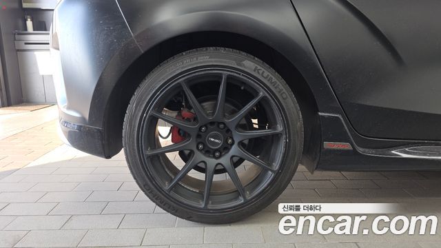 Hyundai Veloster JS 1.6 Turbo Sport Core - фото 4
