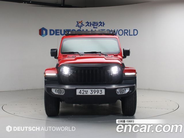 Jeep Wrangler JL 2.0 Sahara 4Door - фото 2