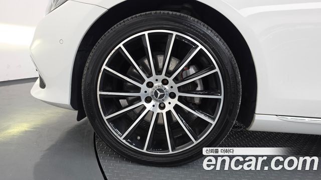 Mercedes-Benz E-Class W213 E220d Exclusive - фото 4