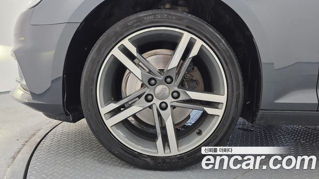 Audi A4 B9 40 TFSI Premium - фото 4