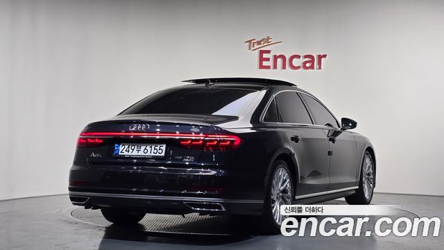 Audi A8 D5 55 TFSI Quattro LWB - фото 1