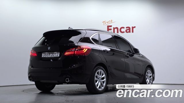 BMW 2-Series F45 Joy - фото 1