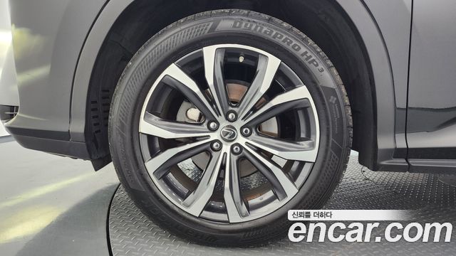 Lexus RX 4-го поколения Executive - фото 4
