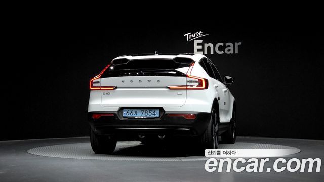 Volvo C40 Twin Ultimate - фото 3