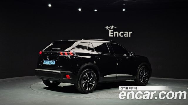 Peugeot 2008 2-го поколения EV GT Line - фото 1